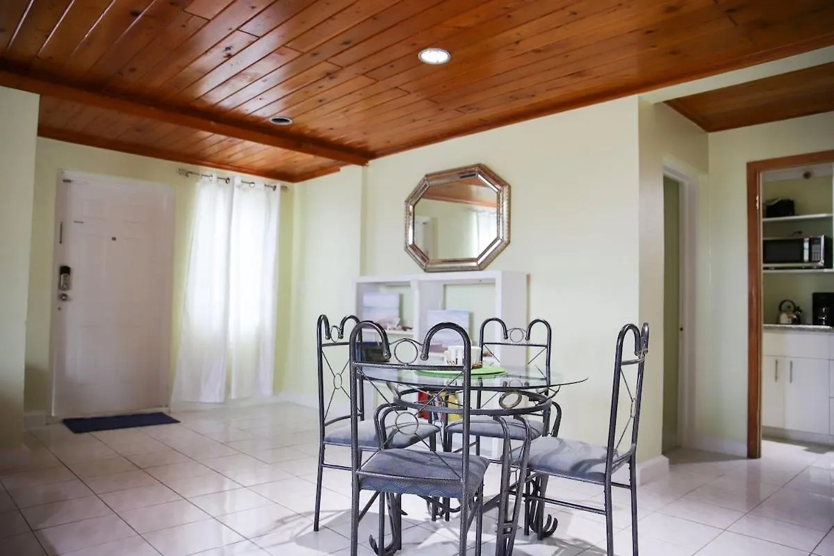 Tangerine Sunsets Alta Vista Suite 2 Nassau Bahama's
